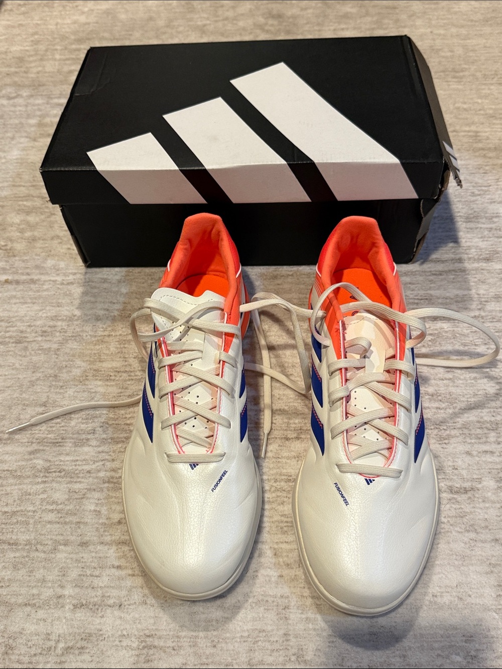 Brand new Adidas Copa Pure III League turf Shoes men’s 9.5